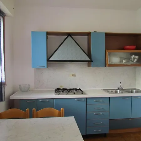 Appartement Lovely Flat With Pool Access *