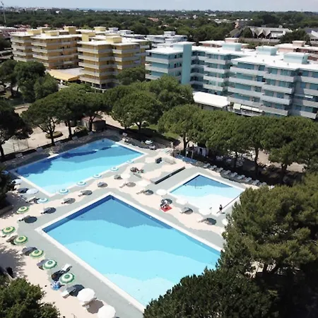דירה Lovely Flat With Pool Access